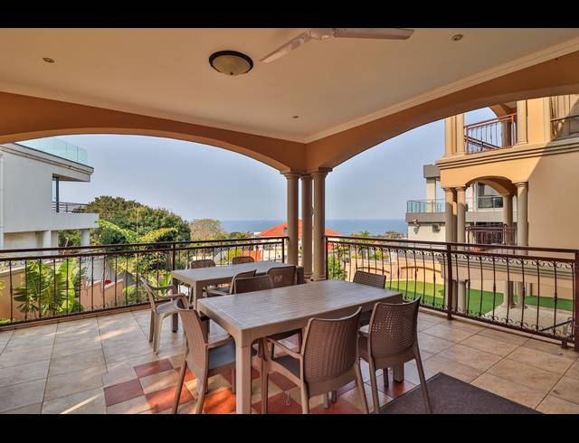 5 BEDROOM HOUSE FOR SALE IN UMHLANGA CENTRAL